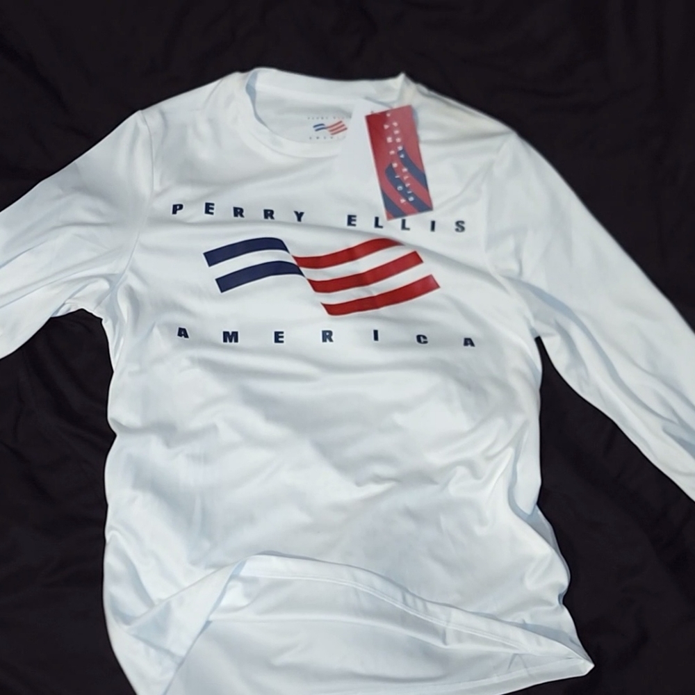 Perry Ellis America (white)